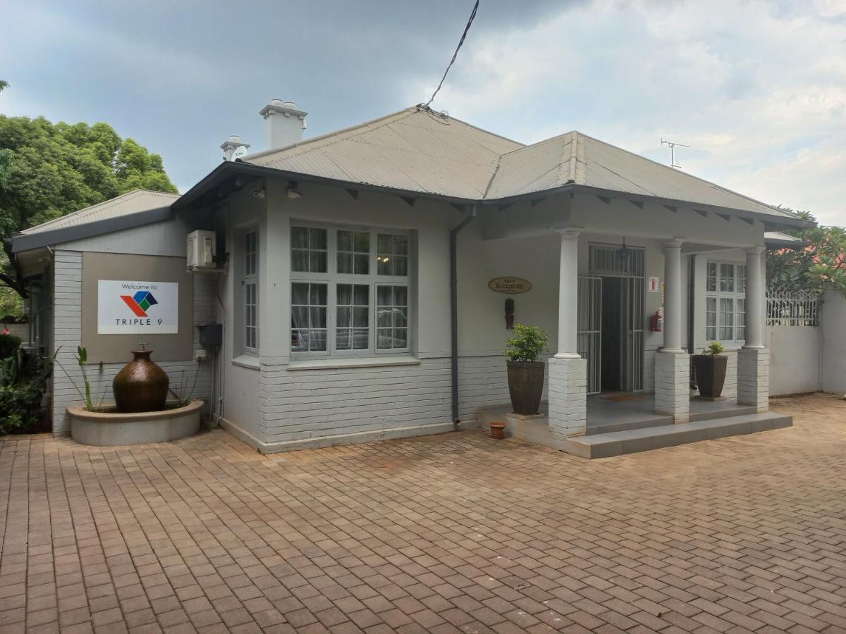 Triple9 Hatfield Guesthouse Pretoria Exterior photo